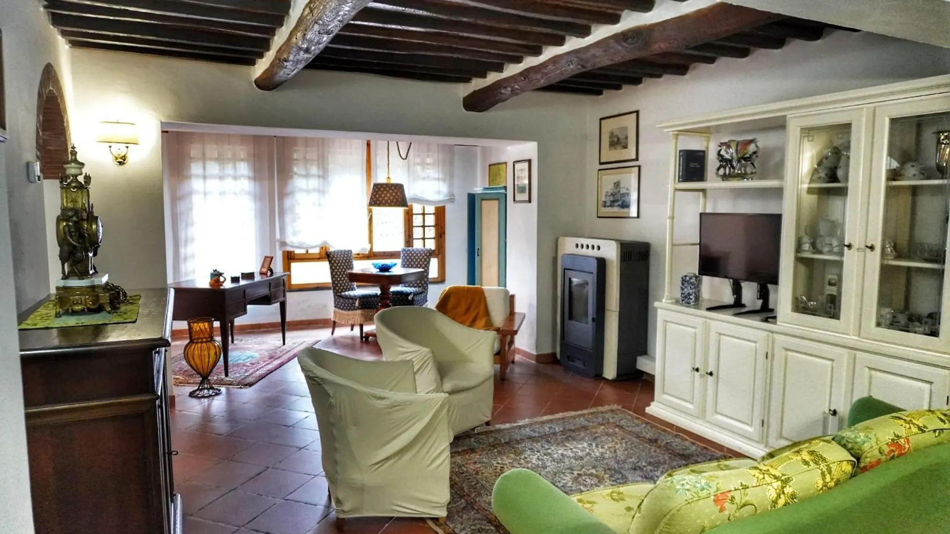 Homestay Casa Magnolia Apartment Bientina
